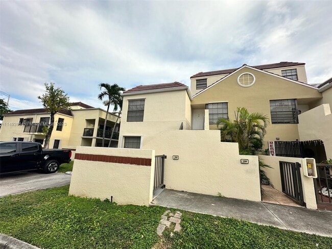 Building Photo - 12902 SW 88th Terrace