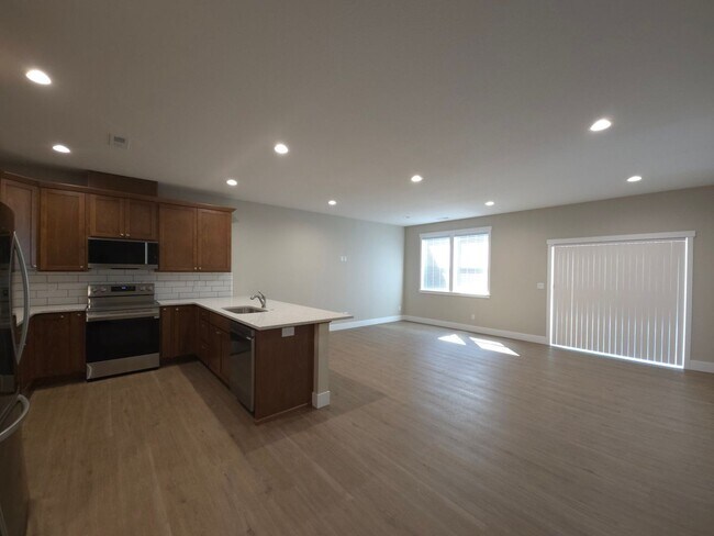 Foto del edificio - 1272 W Hanley Ave