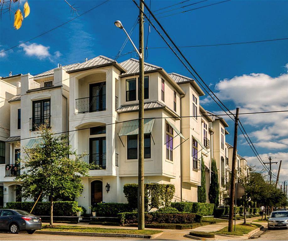 Primary Photo - 643 Live Oak St