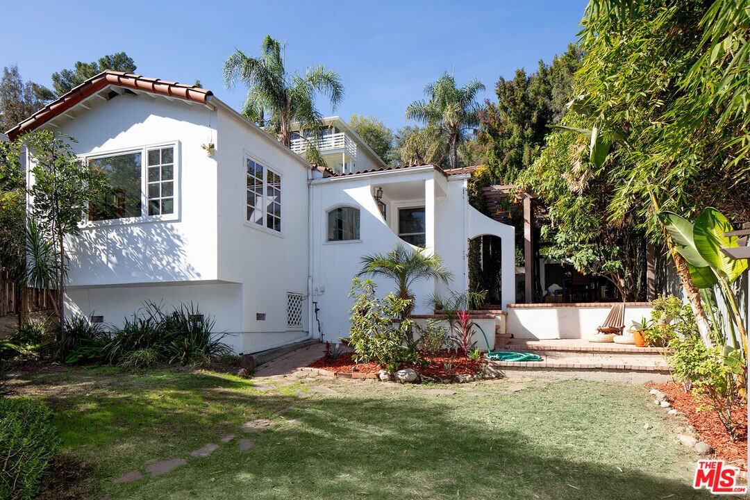Foto principal - 2508 Lake View Ave
