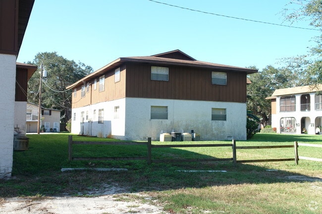 Building Photo - Autumnwood Apartments