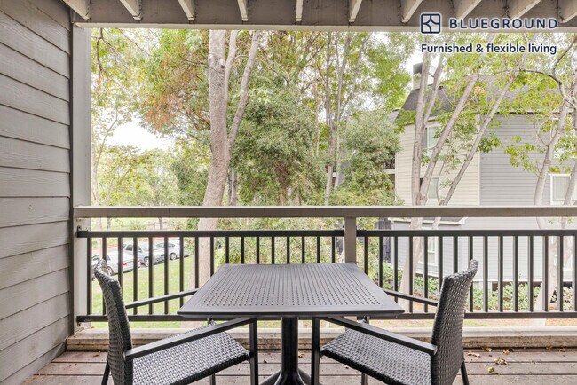 Foto del edificio - 600 Park View Dr