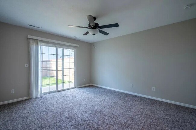 Foto del edificio - Cozy 3 Bedroom Home. Dog Friendly!