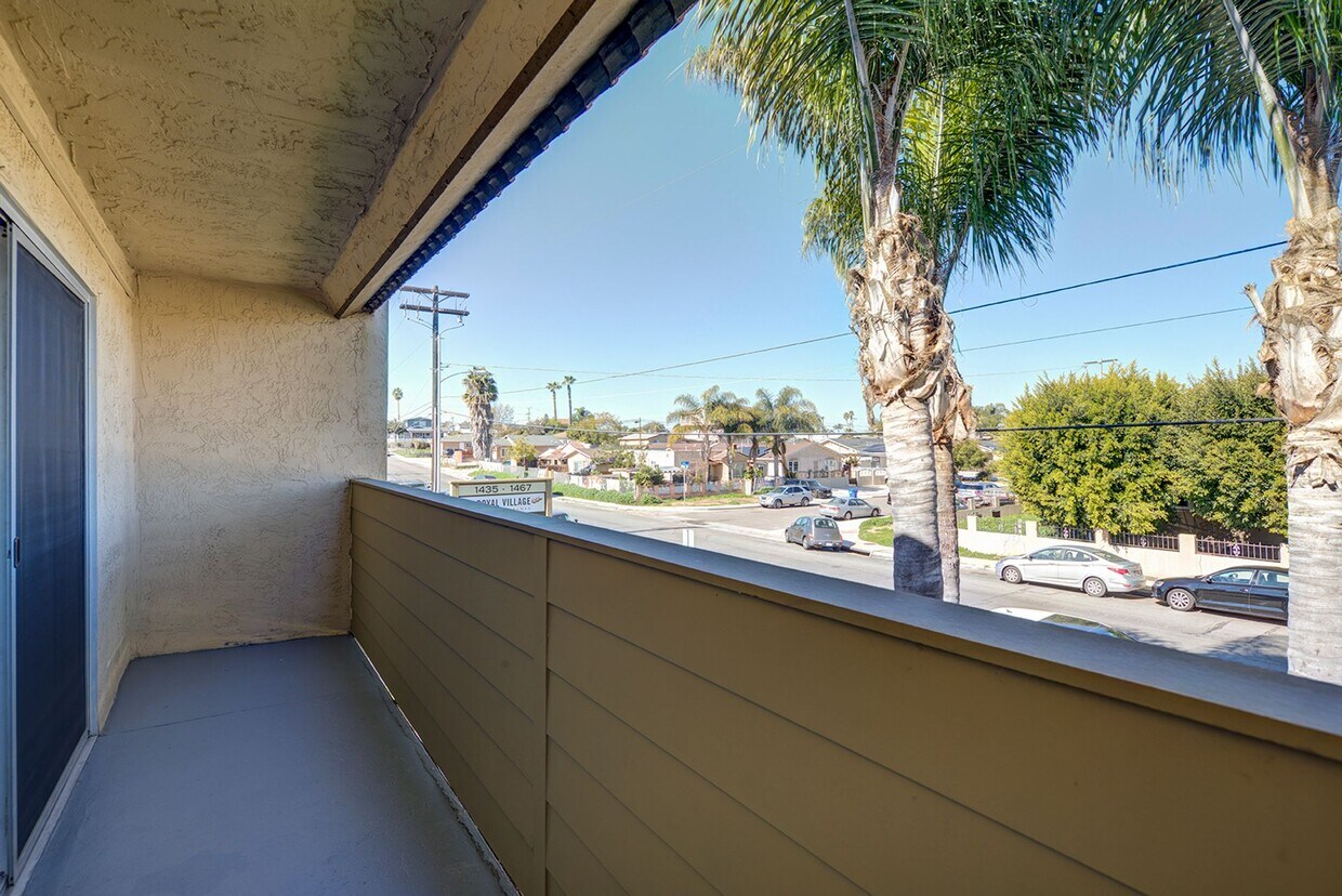 Royal Village Apartments Apartments in San Diego, CA Westside Rentals