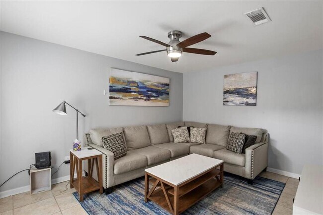 Foto del edificio - 1500 Pine Log Rd NE