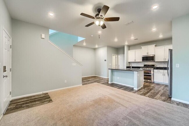 Building Photo - 21556 E 59th Pl