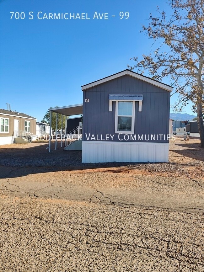 Building Photo - 700 S Carmichael Ave