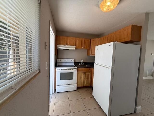 Photo - 400 Metcalf Ct House