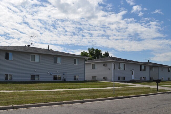 2.ª Avenida Este, West Fargo - 632 2nd Ave E
