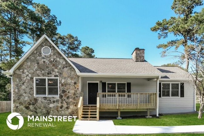 Building Photo - 43 1st Ave E