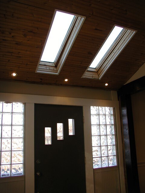 Foto del edificio - 516 N West St