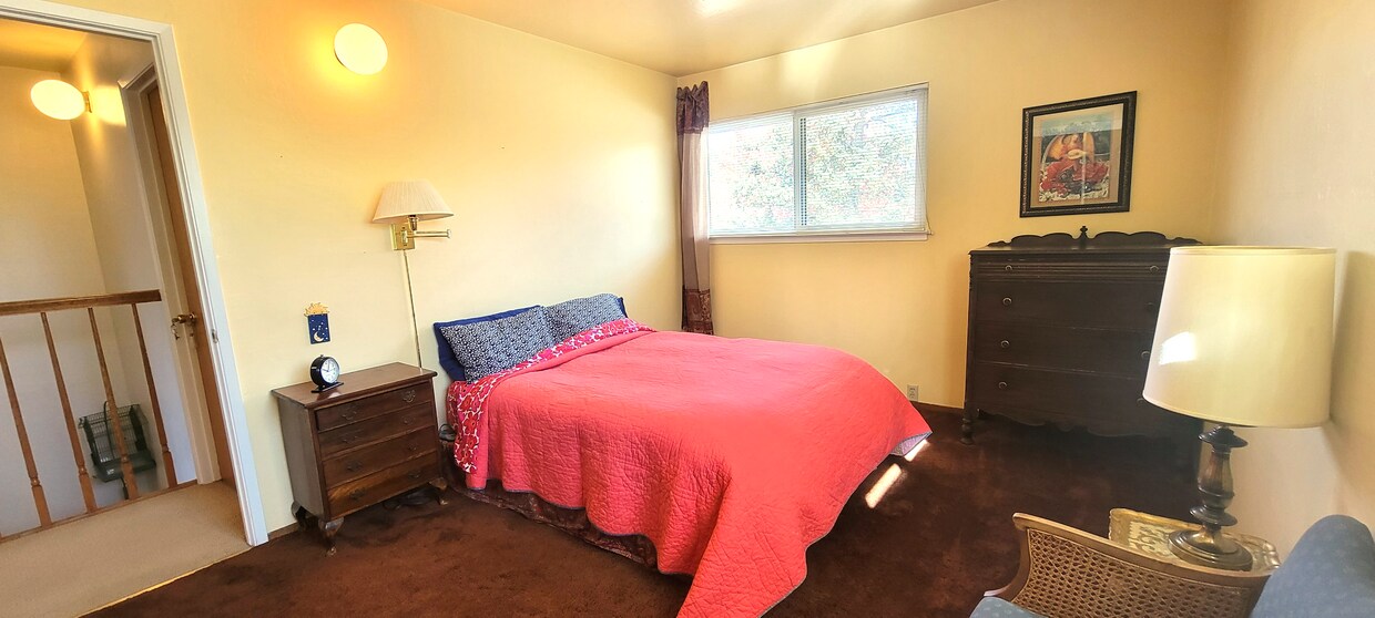 Primary Photo - 1062 Valley Forge Dr
