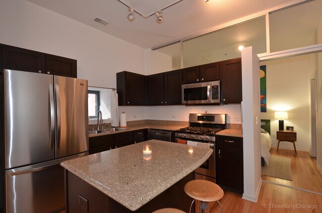 Foto del edificio - 208 W Washington St