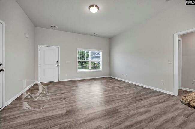 Foto del edificio - 235 Drayton Hall Rd