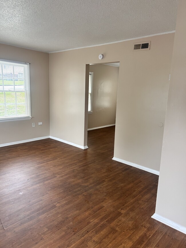 4A - Emerald Commons