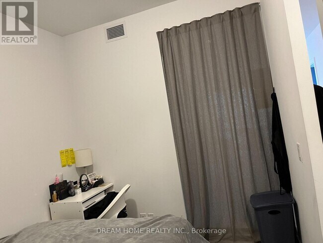 Photo du bâtiment - 609 Avenue Rd