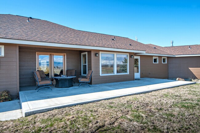 Foto del edificio - 1271 Susan Rd