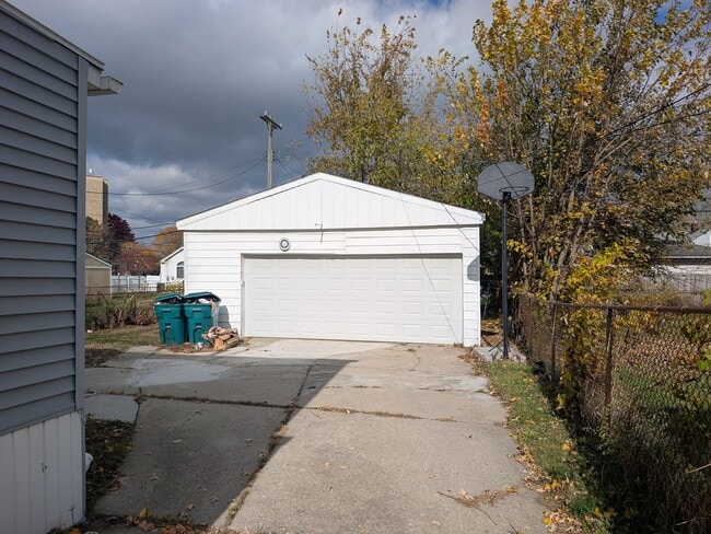 Photo - 3 bedrooms 2 bath Garden City House