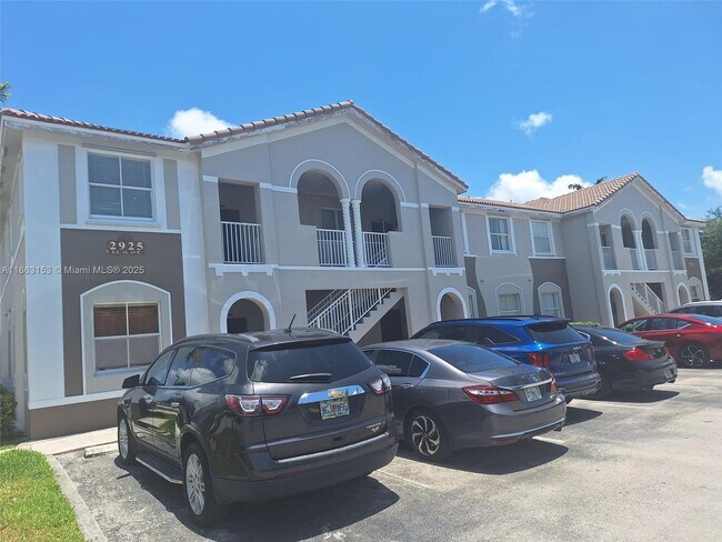 Foto del edificio - 2925 SE 16th Ave