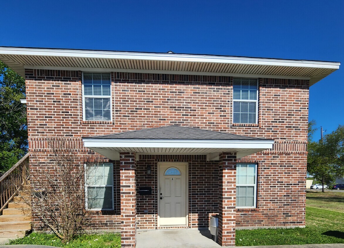 Foto principal - 5989 32nd St