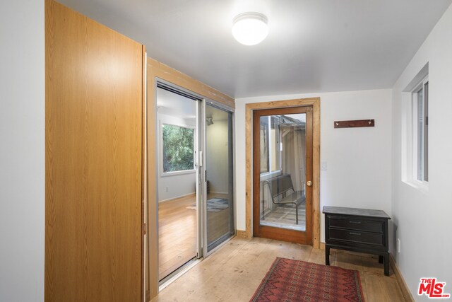 Building Photo - 610 S Topanga Canyon Blvd