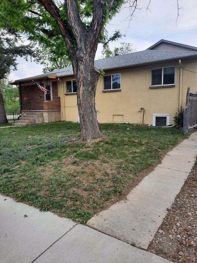 Foto del edificio - 4 bedroom near downtown Golden | Fenced in backyard | Mountain views