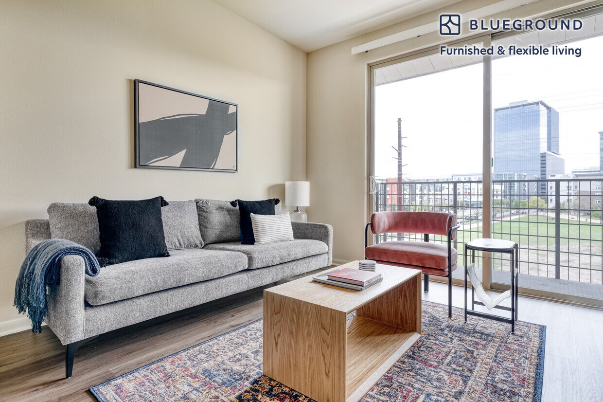 Foto principal - 3001 Esperanza Crossing