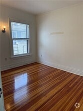 Building Photo - 103 Argyle St