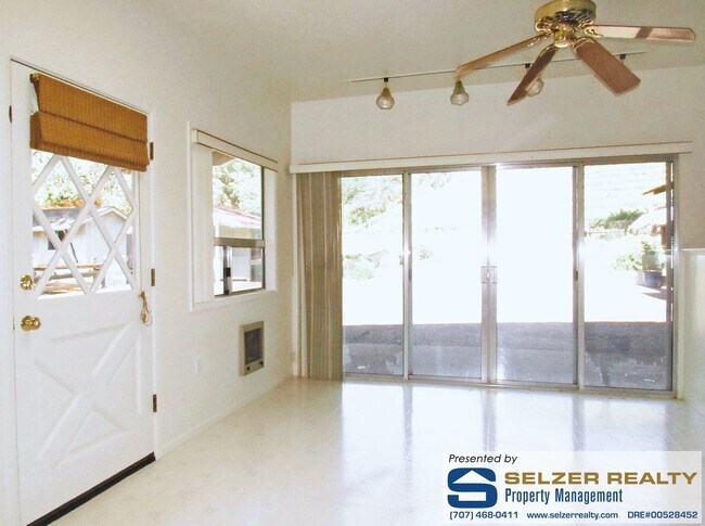 Foto del edificio - Spacious 4 bd. gated country estate w/ pool!
