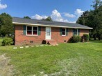 Primary Photo - 916 NC-41