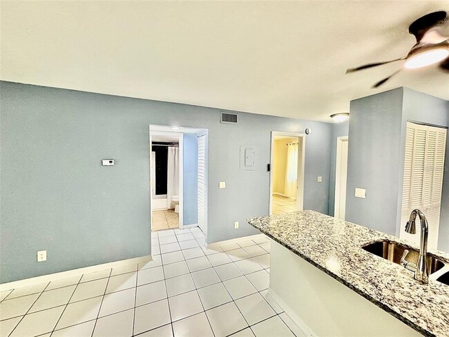 Building Photo - 22523 Westchester Blvd