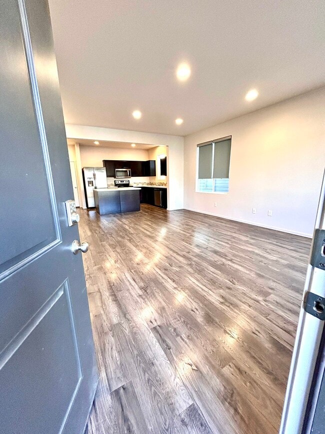 Photo - 11727 NE 22nd Way Townhome