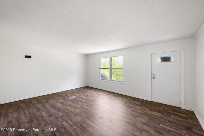 Foto del edificio - 720 Edgebrook Dr