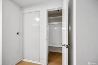 Building Photo - 201 Folsom St