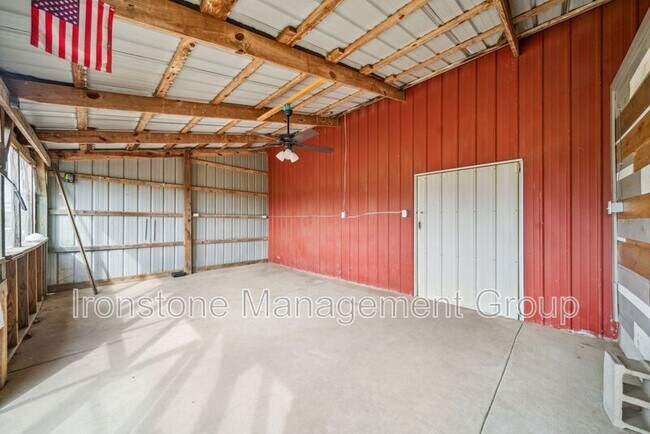 Foto del edificio - 10235 NW 84th Ave