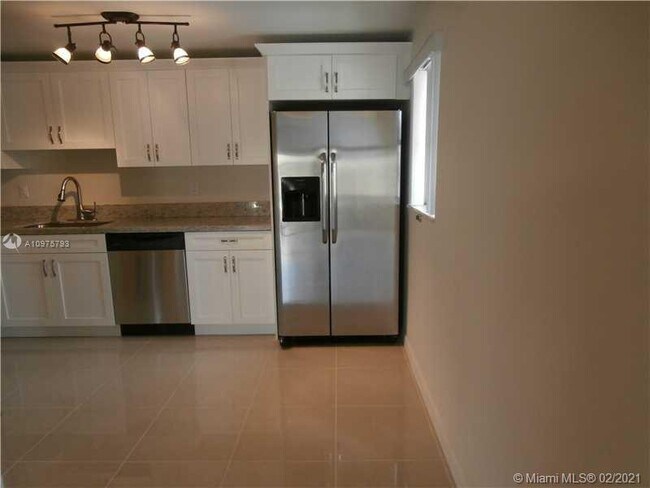 Foto del edificio - 13882 SW 90th Ave