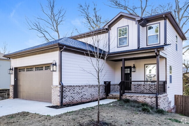 Building Photo - 10 Magan Ct