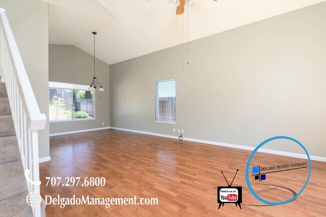 Foto del edificio - Benicia 4 bedroom home near Jack London Park