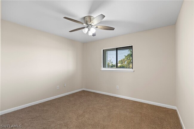 Building Photo - 3911 Country Club Blvd