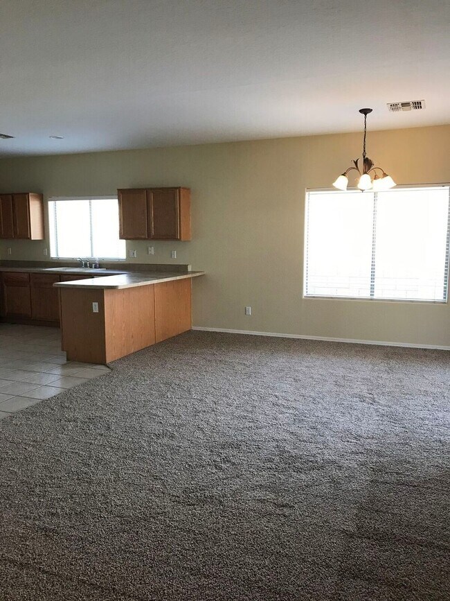 Foto del edificio - COMING SOON! Beautiful 3 Bed 2 Bath Home i...