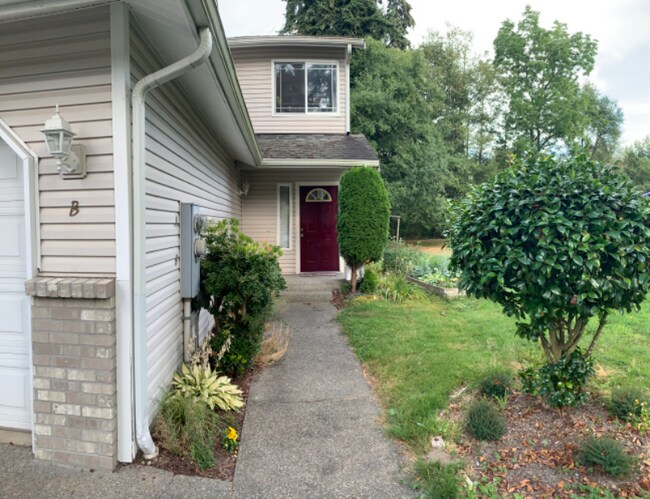 Foto del edificio - 3709 87th Ave NE