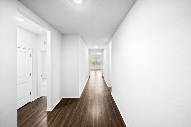 Building Photo - 6723 Shiraz Wy