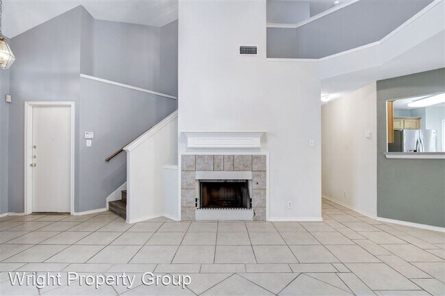 Foto del edificio - 6002 Woodway Pl