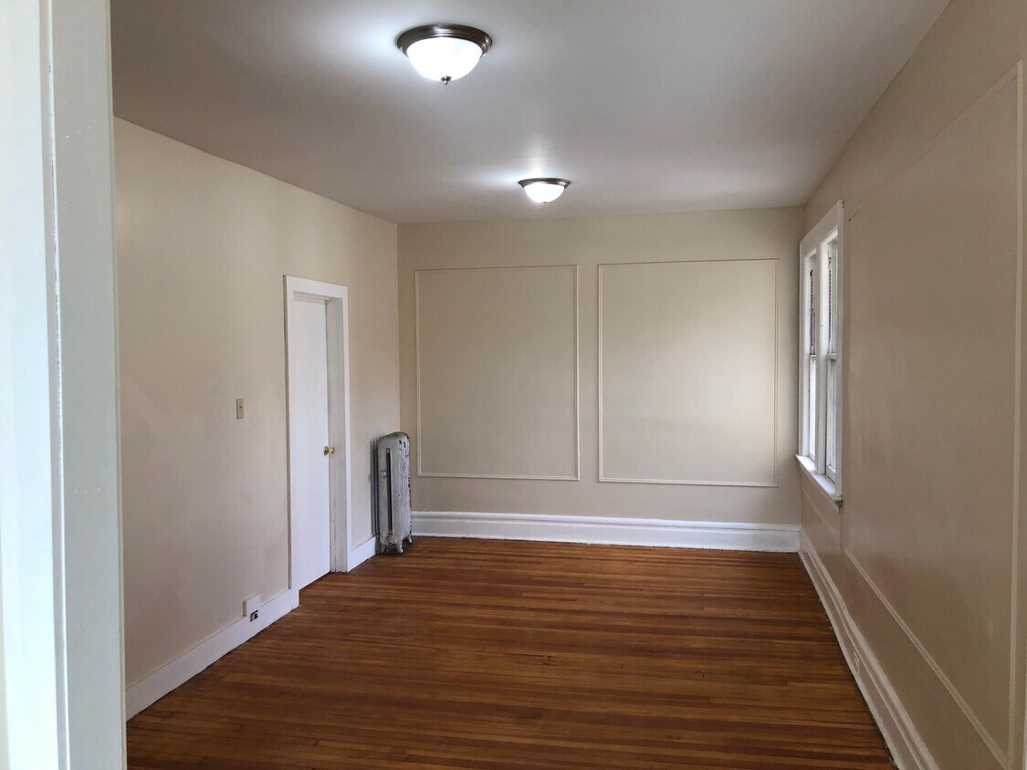 Foto del edificio - 580 Lyons Avenue, Unit 6