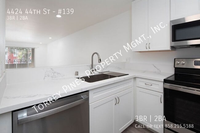 Building Photo - 4424 44th St