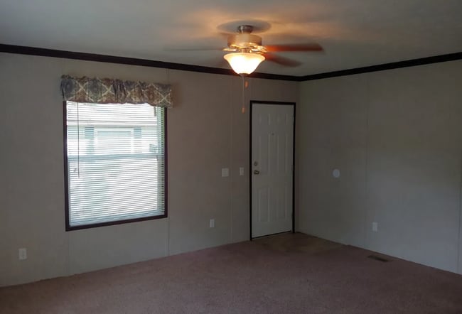 Foto del edificio - 49708 Au Lac Dr W