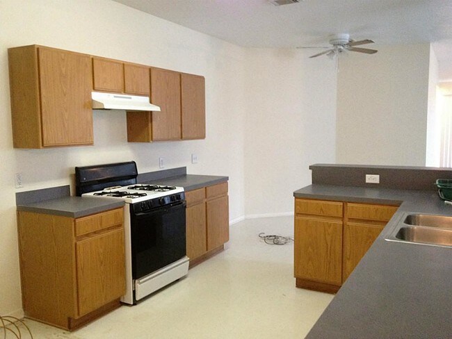 Foto del edificio - 2746 Eldridge Park Way