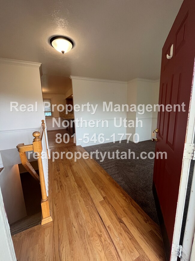 Foto del edificio - Large 5 Bedroom Home In Farmington Coming ...
