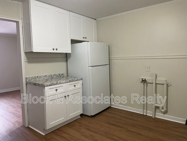 Foto del edificio - 1020 Willard St