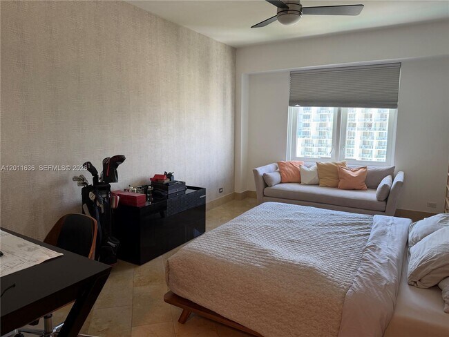 Foto del edificio - 2301 Collins Ave